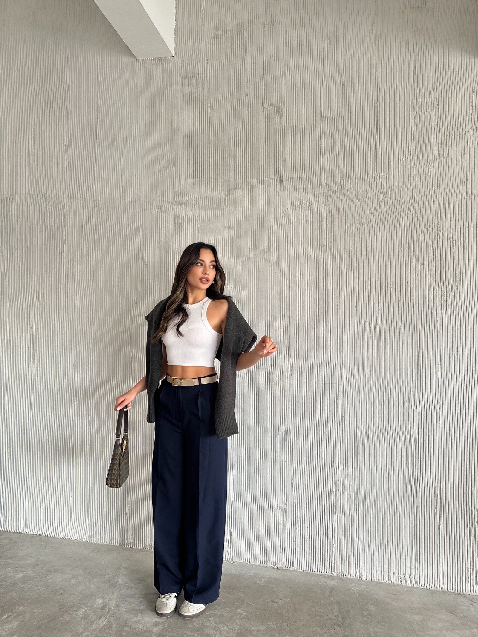 5640-LACIVERT-4-scaled