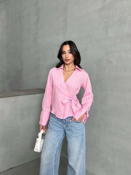 Pembe Yan Bağlamalı Tensel Gömlek
