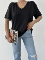 V Yakalı Basic T-shirt