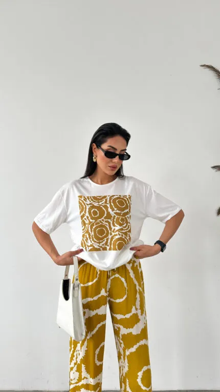 Etnik Desen Baskılı T-shirt