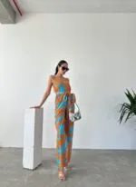 Desenli V Yaka Askılı Tulum