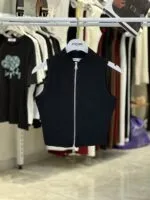 Siyah Crop Top Dar Kalıp Balıkçı Yaka Kolsuz Japone Kol