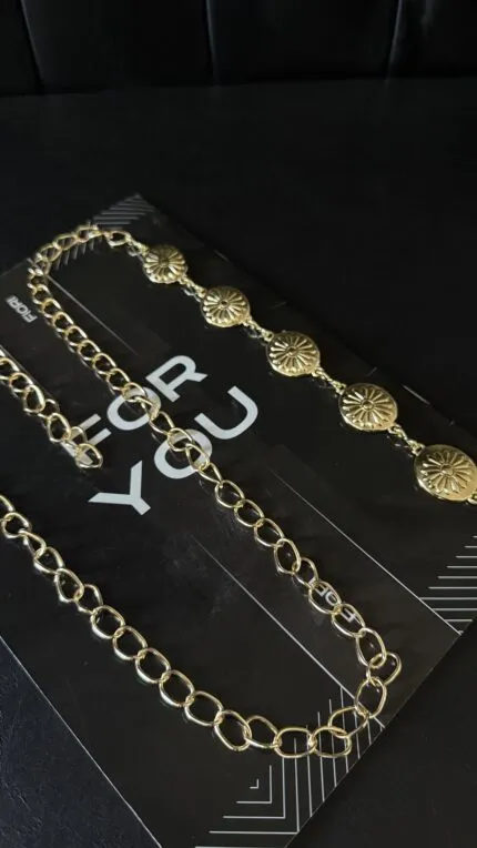 Gold Zincir Detayli Kadın Kemer