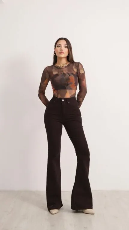 Black High-Waisted Mom Jeans Flared