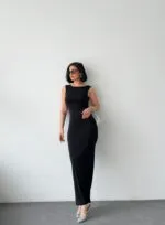 Siyah SIRT DEKOLTELİ UZUN ELBİSE