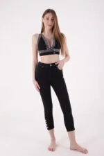 Paçası Dört Düğmeli Kot Pantolon 786