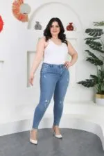 Lazer Yırtıklı Kot Pantolon 526