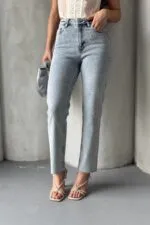 Serpme Yıldızlı Mom Fit Kot Pantolon 7040