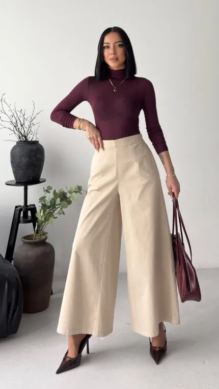 Arkası Lastikli Bol Paça Kot Pantolon 7120