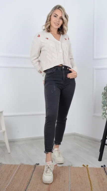 Paçası Mom Fit Kot Pantolon 884