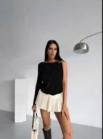 Siyah Zarif Kayık Yaka Ve Uzun Kollu Bodysuit