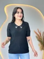Siyah Fileli Yakası Taşlı Merserize Triko bluz