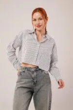 Crop Model Cepli Ve Çizgili Beyaz Toptan Gömlek