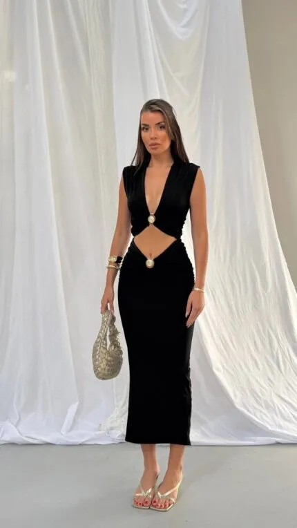 ÖZEL TASARIM DÜĞMELİ MODEL