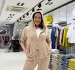 Bej Müslin Kapüşonlu Belden Bağlamalı Hırka