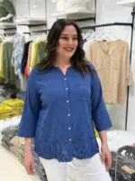 Lacivert Eteği Çiçekli 100% Pamuk Gömlek