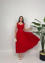 3023 KEMERİ DÜĞMELİ ELBİSE - KIRMIZI