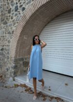 Halter Yaka Dokuma Midi Elbise - MAVİ