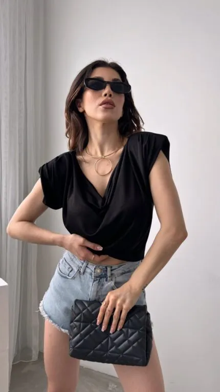 Vatkalı Degaje Yaka Buzzy Bluz - SİYAH