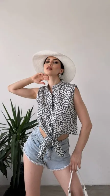 Çiçek Desenli Bağlama Detaylı Crop Gömlek Bluz - BEYAZ