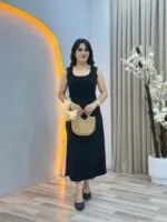 Siyah Sırt dantel detaylı elbise