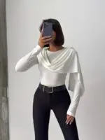 Fular Detaylı Bluz