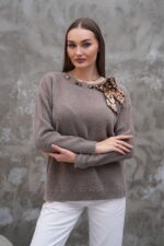 Vizon Yaka fularlı sakal kazak