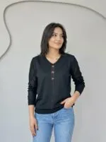 Siyah Bebe yaka ince triko kazak