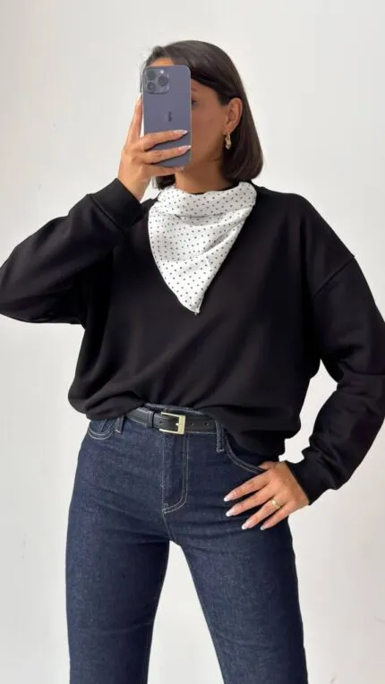 Fularlı Sweatshirt